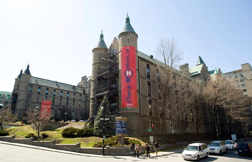 Les «Mères mohawks» demandent au tribunal d'interrompre le chantier de Royal Vic