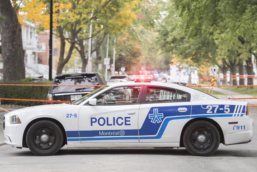 Montréal: homme en état critique après avoir été poignardé au centre-ville lundi