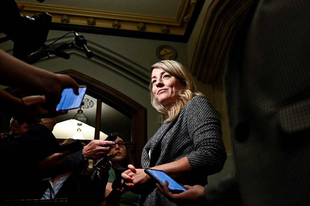 Le Canada veut «en faire plus» pour Haïti alors qu'une intervention se prépare