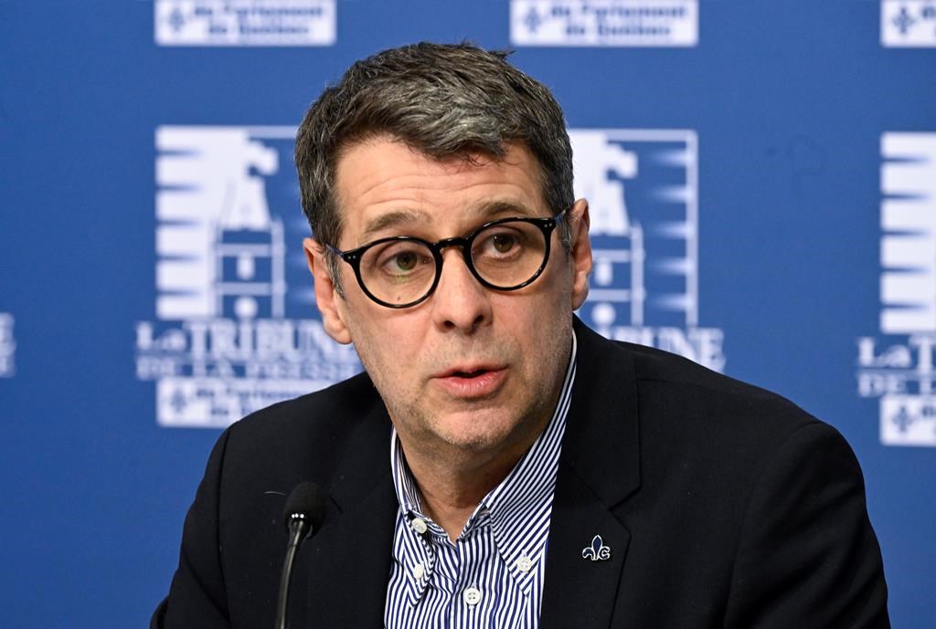 Un site internet demande la démission du chef conservateur Éric Duhaime