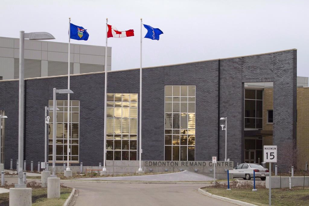 Un rapport note des manquements dans les soins aux détenus d'une prison en Alberta