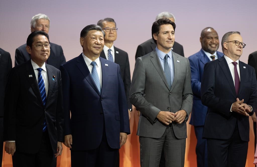 Sommet de l'APEC: Trudeau et Xi Jinping n'ont partagé qu'un bonjour superficiel jeudi