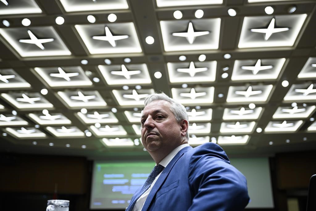 Le patron du SCRS remet une note aux employés sur des fuites d'informations
