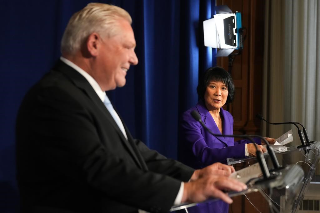 Le gouvernement ontarien prendra en charge deux autoroutes à Toronto
