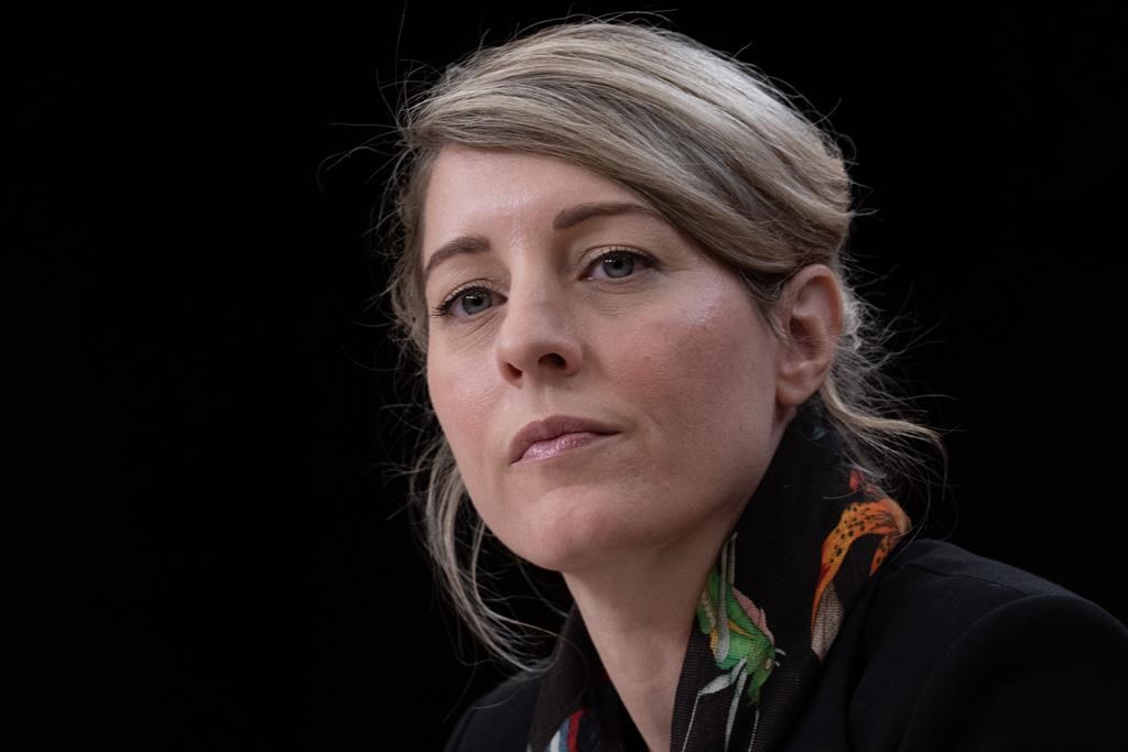La ministre Joly rencontre ses homologues du Moyen-Orient concernant la guerre à Gaza