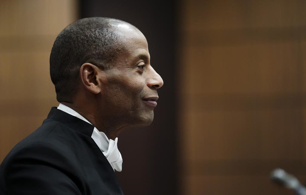 Le NPD propose une sanction pécuniaire pour le président de la Chambre, Greg Fergus