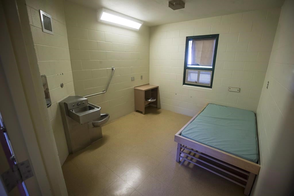 Une femme qui avait tué sa fillette de huit ans est morte en prison en C.-B.