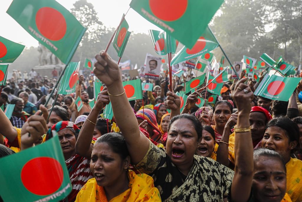 Un député et un sénateur se démarquent du gouvernement sur l'élection au Bangladesh