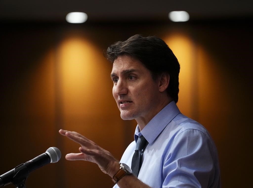 Justun Trudeau a accusé Pierre Poilievre de propager de la désinformation