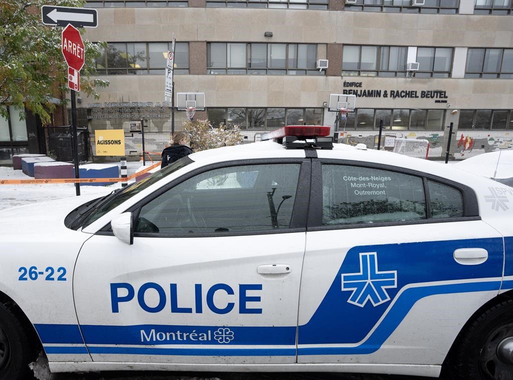 Corps inerte dans une ruelle: le SPVM confirme le 1er meurtre de l'année à Montréal