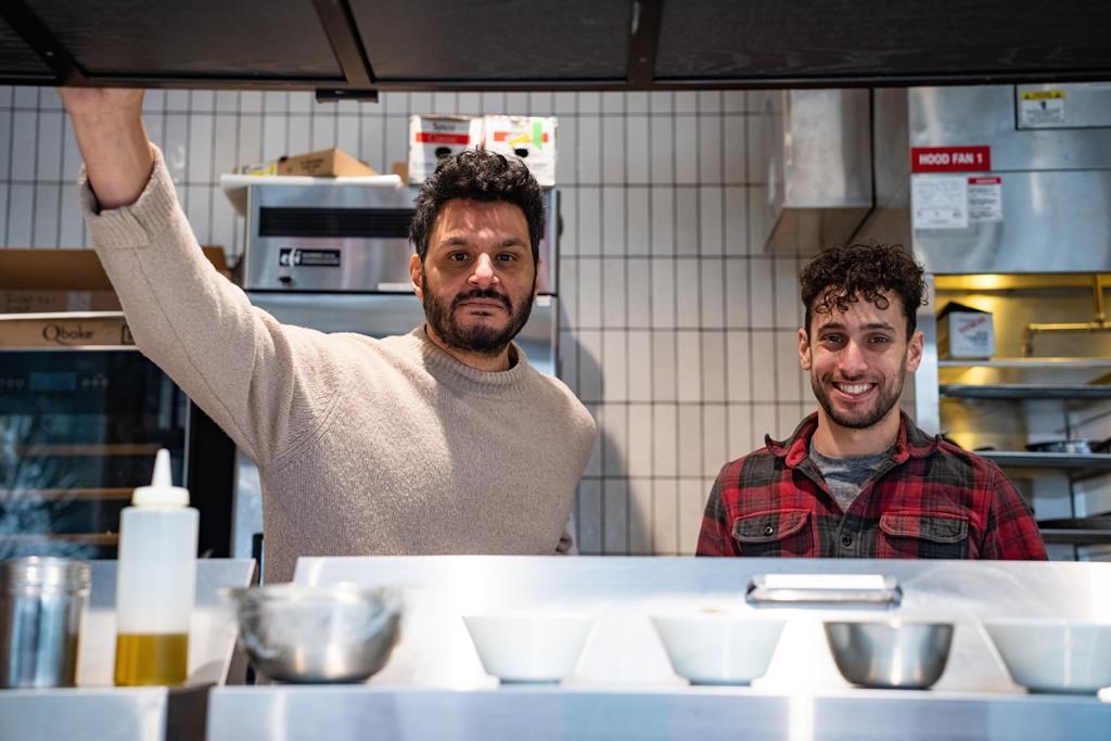 Des partenaires aux racines palestiniennes et israéliennes ouvrent un restaurant
