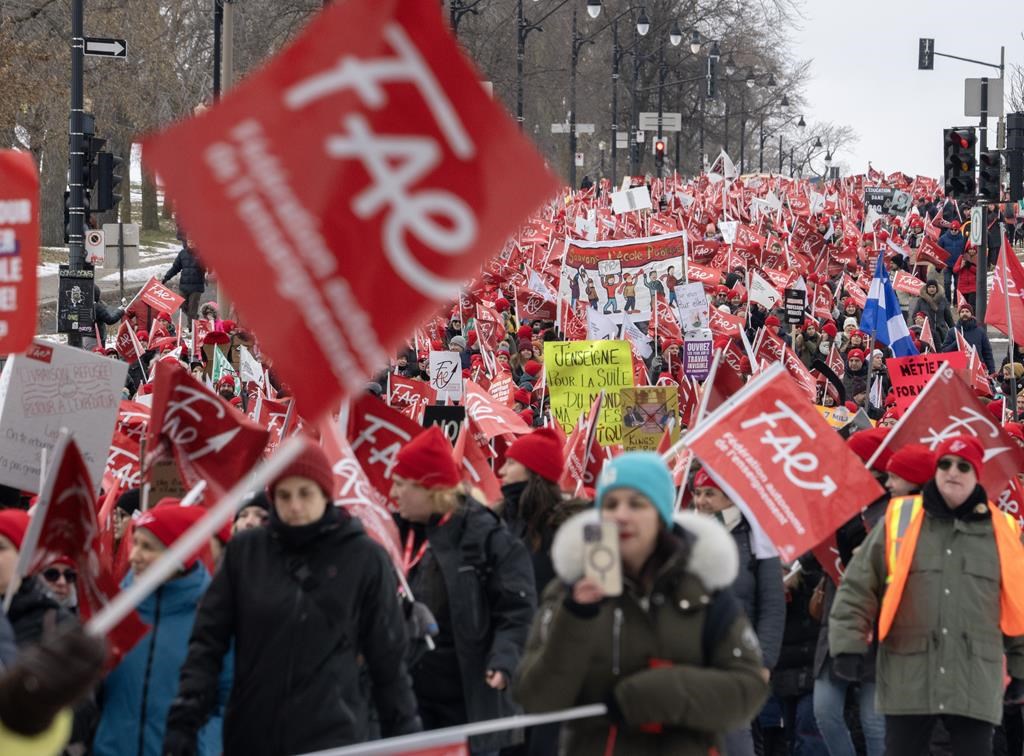 Entente de principe avec la FAE: l'Alliance des professeurs de Montréal l'accepte