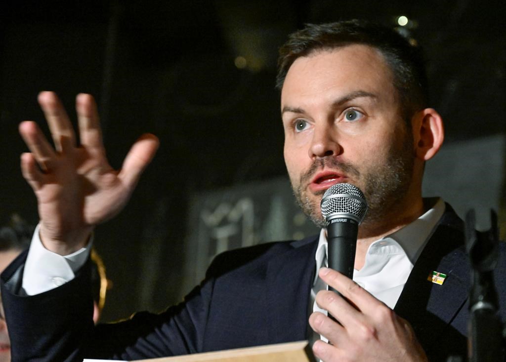 Pouvoir en immigration: Paul St-Pierre Plamondon met François Legault au défi
