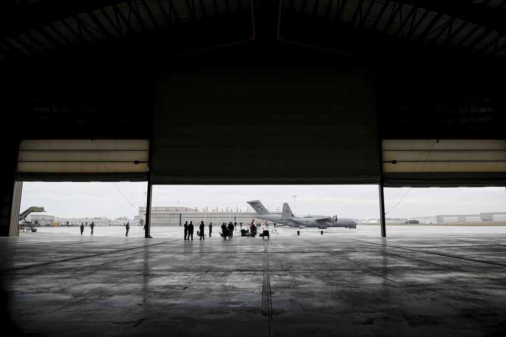 Les bases militaires de l’Ontario et du Québec en grèves lundi