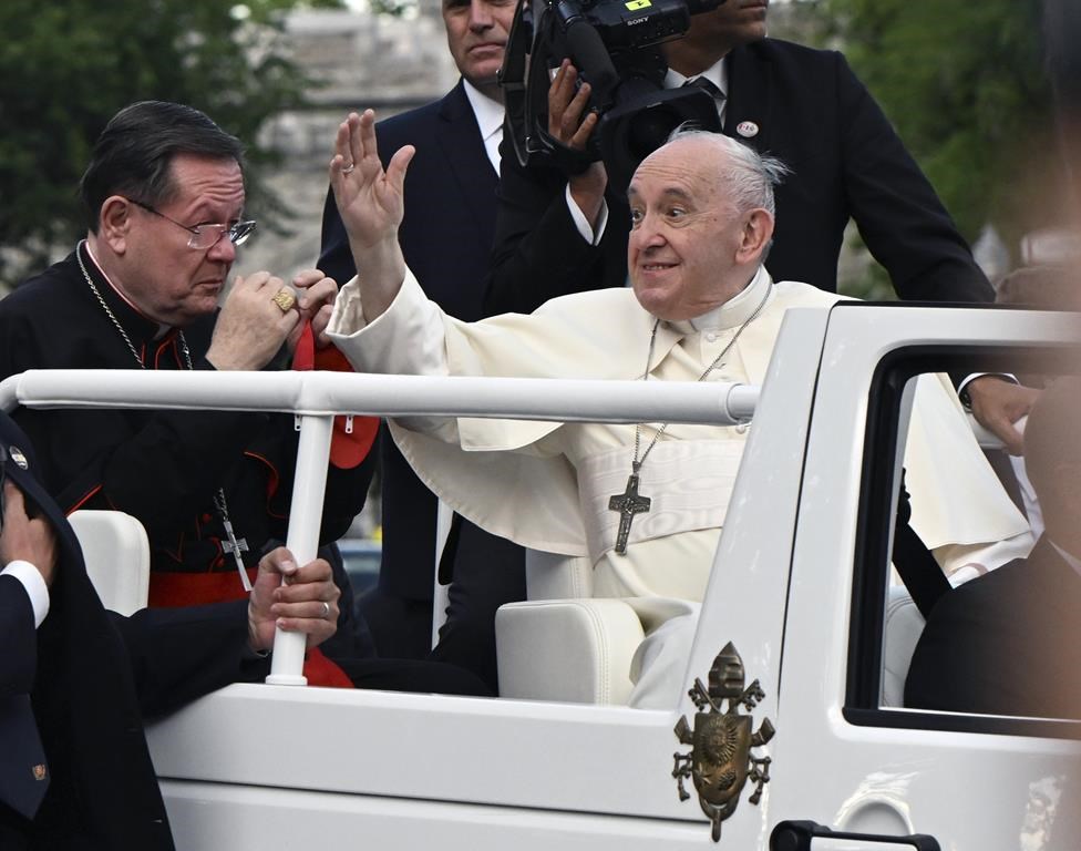 Le cardinal Lacroix, visé par des allégations d'agression, se retire provisoirement