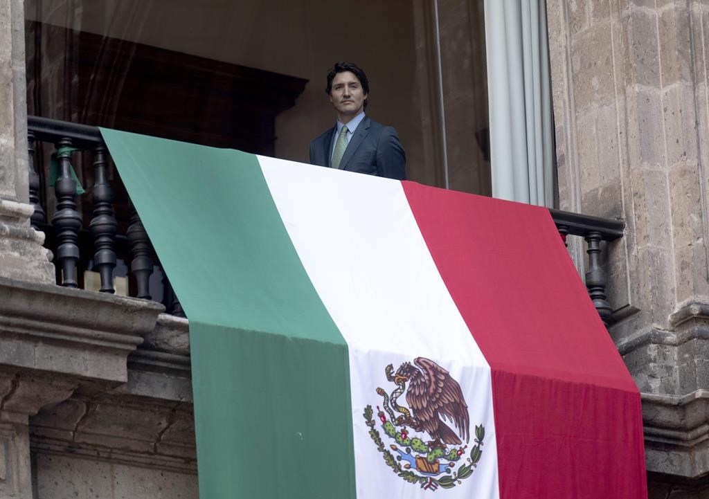 Le Canada rétablira les visas pour les Mexicains après une hausse de demandes d'asile