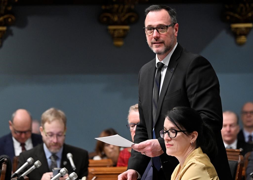 Déclin du français: Roberge demande à Plante d’être une alliée du gouvernement