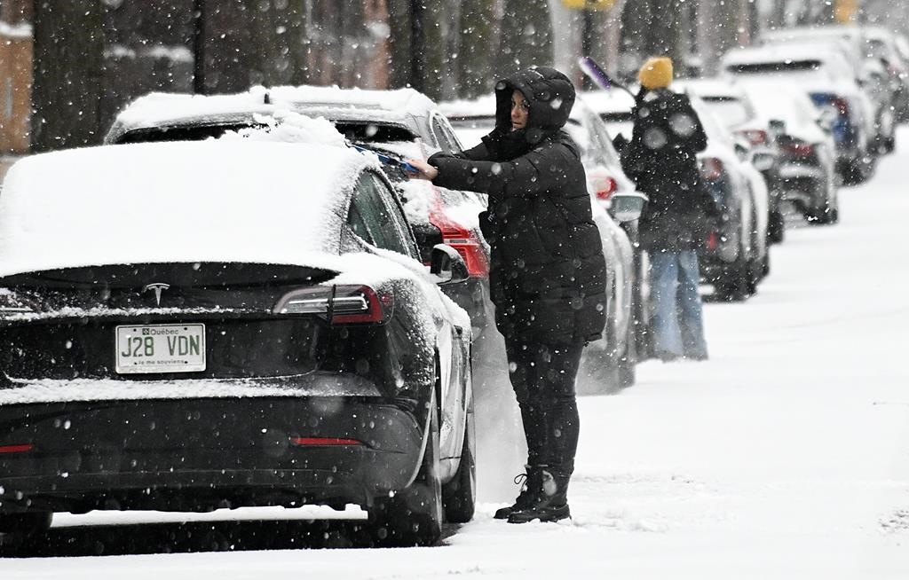 Posséder une voiture coûterait en moyenne 1310 $ par mois à Montréal