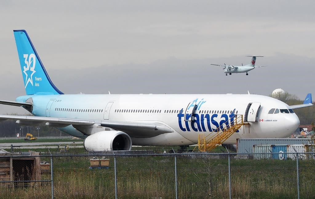 Air Transat: les agents de bord rejettent une 2e fois une entente de principe