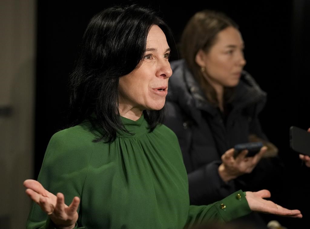 Inauguration du «plus vaste immeuble de logements» contre l’itinérance à Montréal