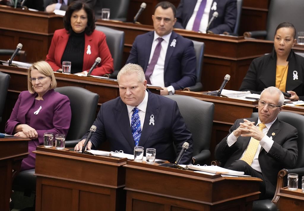 Le gouvernement Ford présente un projet de loi omnibus lors de la reprise des travaux
