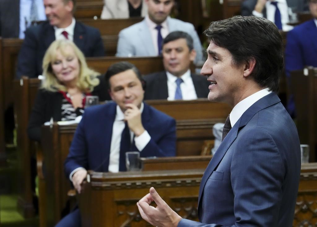 «Make Canada Great Again»: Trudeau reprend un slogan de Trump pour attaquer Poilievre
