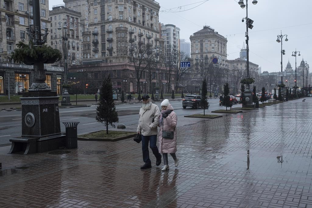 Les Ukrainiens misent sur l'entraide, après deux ans de guerre