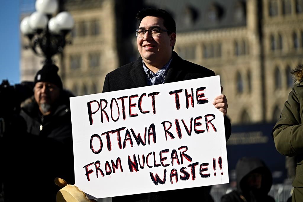 Projet contesté d'un site de déchets nucléaires près de la rivière des Outaouais