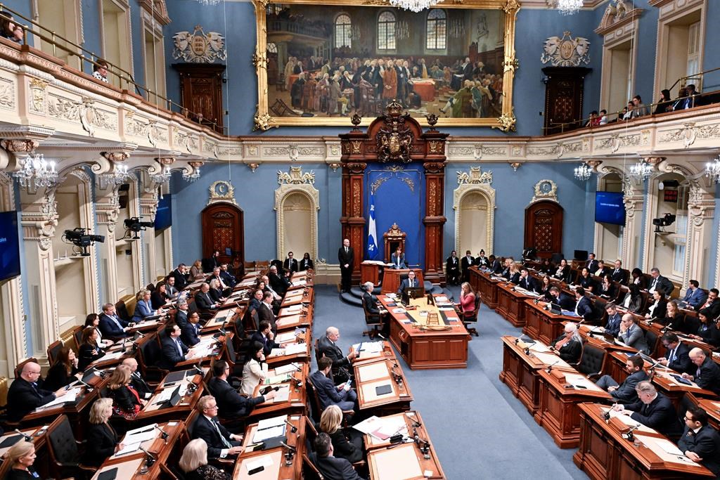 Financement politique: Élections Québec va enquêter sur des dons faits à la CAQ