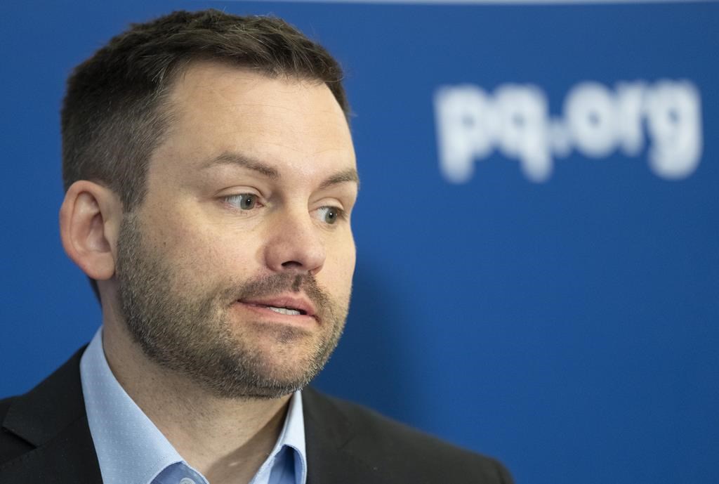St-Pierre Plamondon confirme avoir reçu des menaces de mort; le suspect arrêté