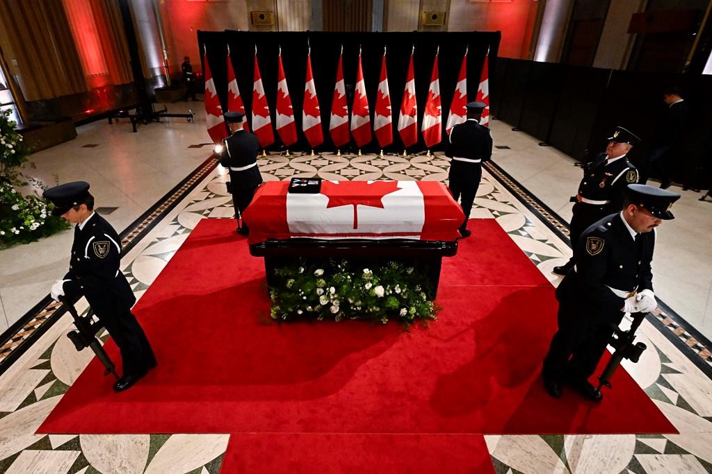 Les hommages à l'ex-premier ministre Brian Mulroney se poursuivent à Ottawa