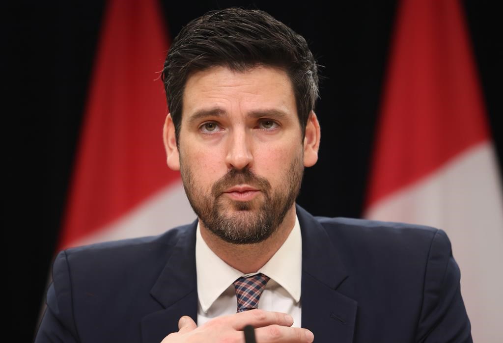 Des ententes avec les villes permettront de construire 750 000 logements, dit Ottawa