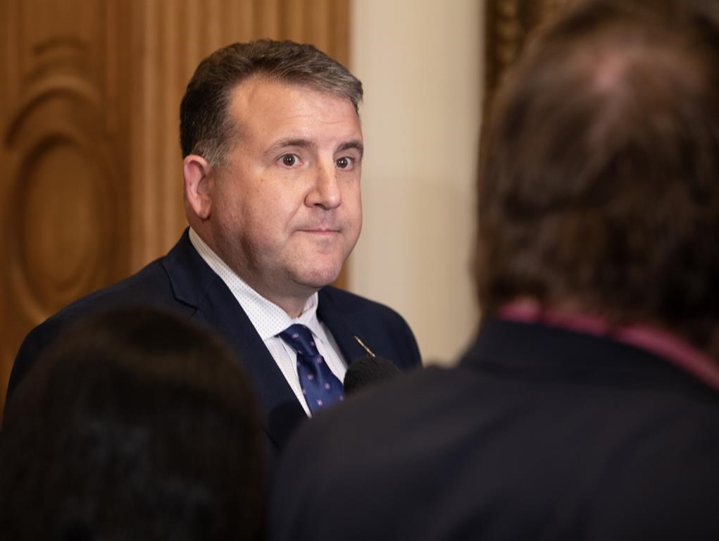 Un autre ex-ministre au N.-B. dissident sur les élèves trans ne se représentera pas