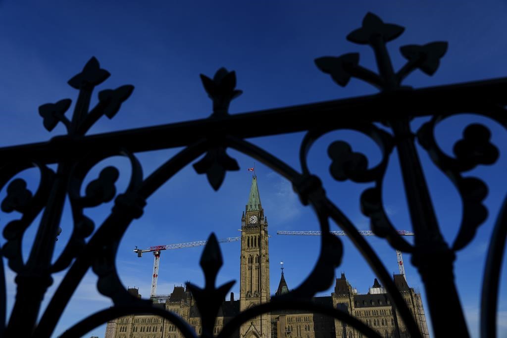 Ottawa conteste une décision lui ordonnant de pourvoir les postes de juges vacants