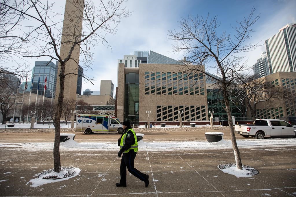 L'auteur de l'attaque de l'hôtel de ville d'Edmonton est accusé de terrorisme