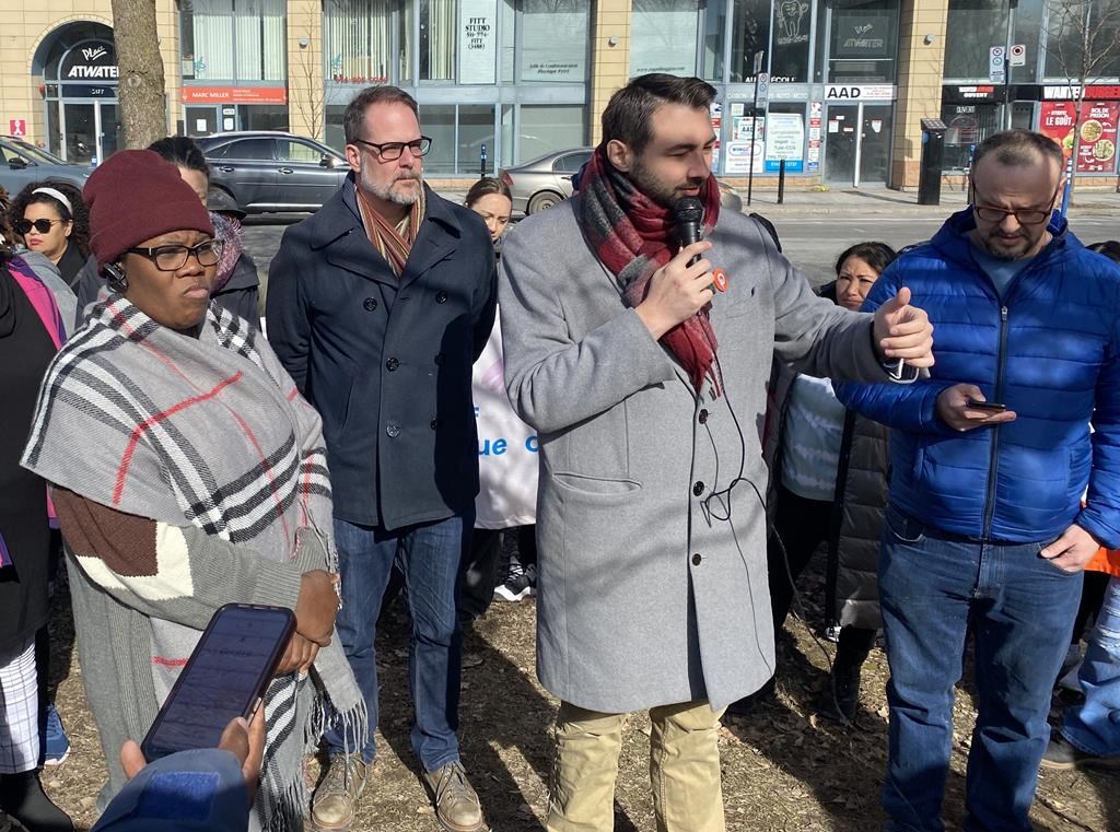 Une famille nigériane à Montréal menacée d'expulsion obtient un sursis ministériel