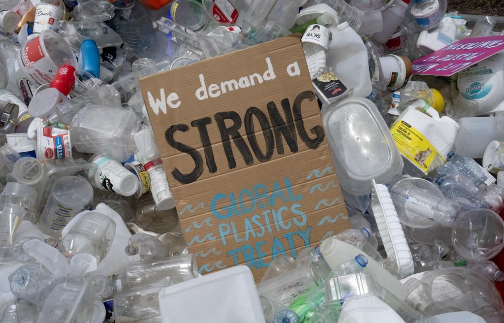Les pourparlers avancent pour arriver à un traité sur le plastique
