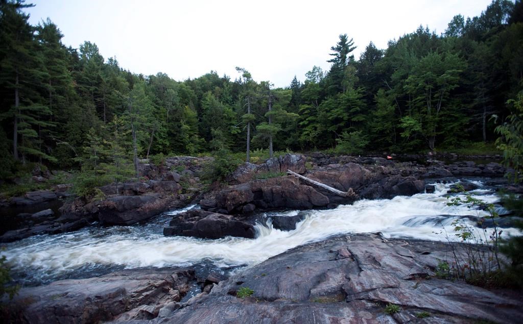 Rivières sous surveillance: première inondation majeure du côté de Saint-Jérôme