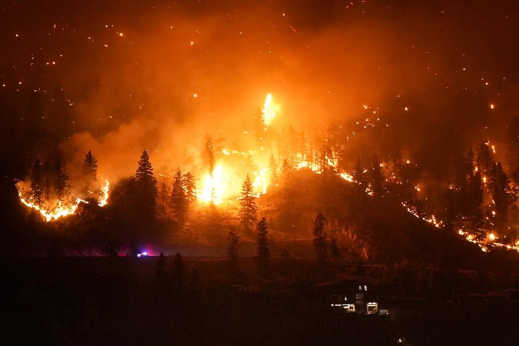 Alors que le risque d'incendie est élevé, les pompiers volontaires se font rares