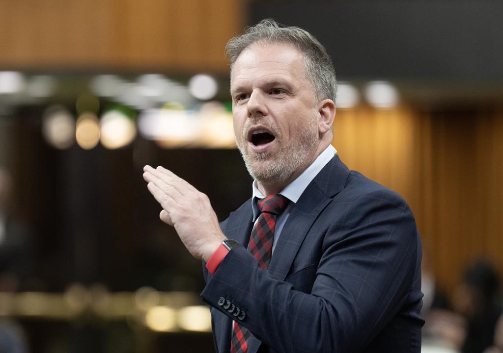 Ottawa propose des changements dans les soins dentaires pour rallier les dentistes
