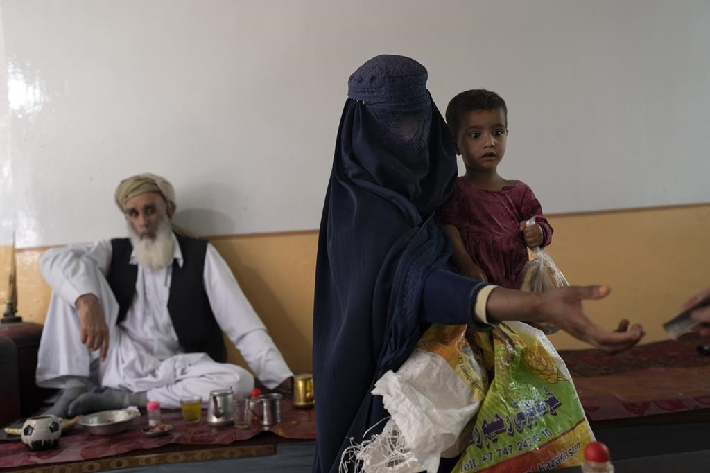 Le Canada bloque encore l'aide vers l'Afghanistan, déplorent des ONG
