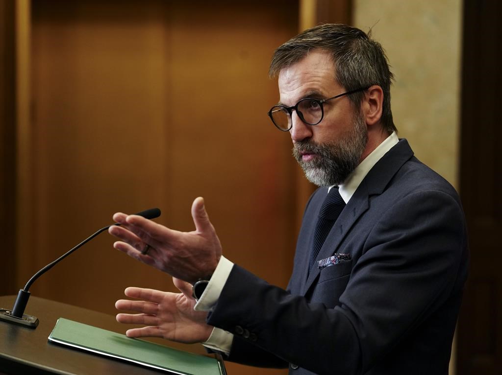 Des écologistes critiquent les libéraux pour les changements à l'évaluation d'impact