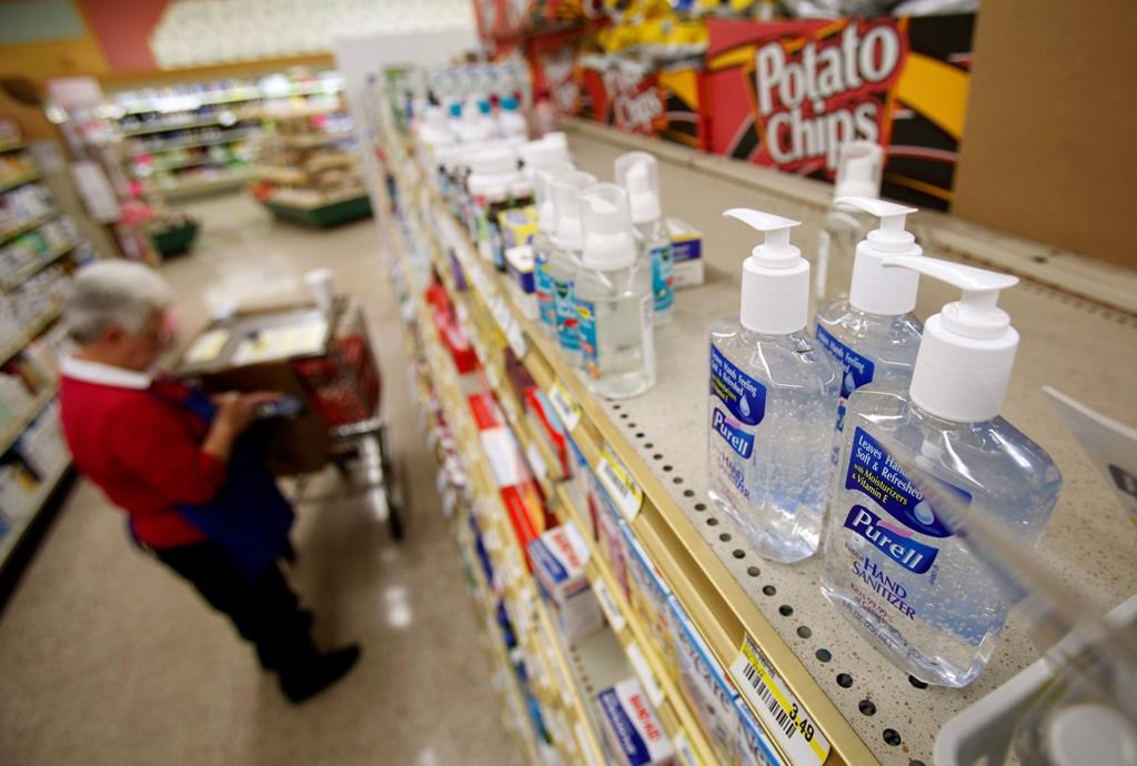 Les achats de produits sanitaires sous panique doivent être évités, selon une étude