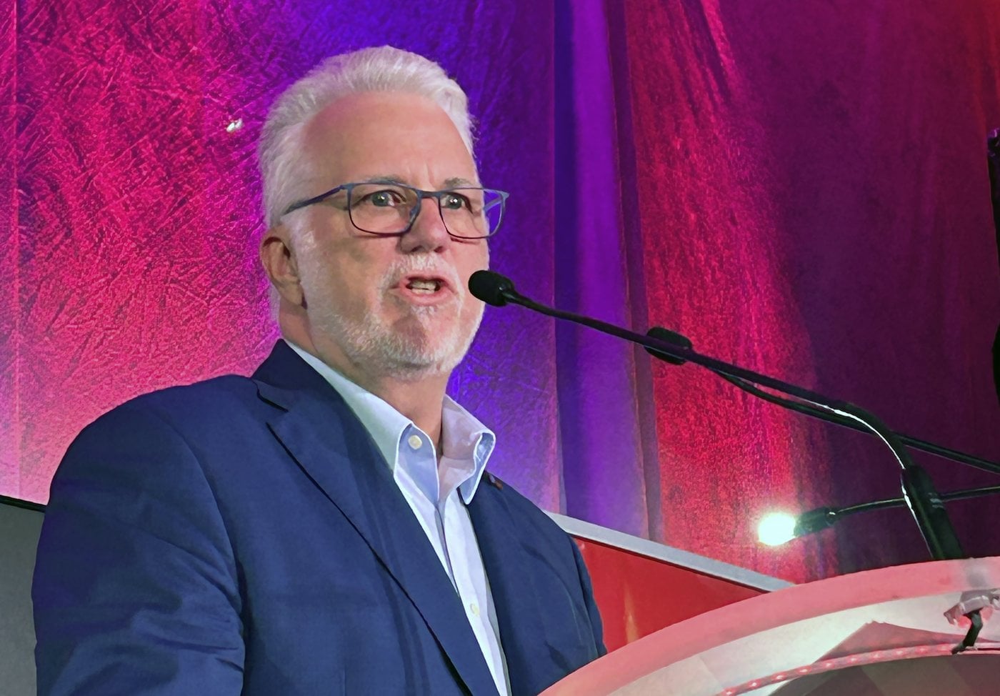 Couillard: le prochain chef du PLQ devrait s'inspirer de PSPP