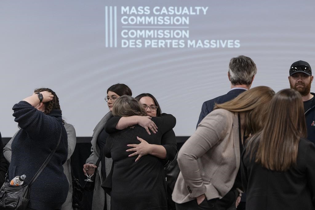 Premier rapport du Comité de suivi des progrès après la tuerie de 2020 en N.-É.