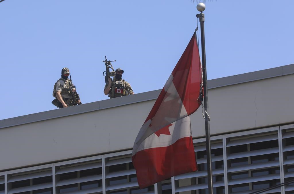 Un Haïtien affirme que le Canada a utilisé ses terres pour des évacuations