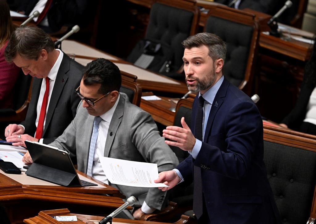 Québec solidaire touché par deux départs à la permanence du parti