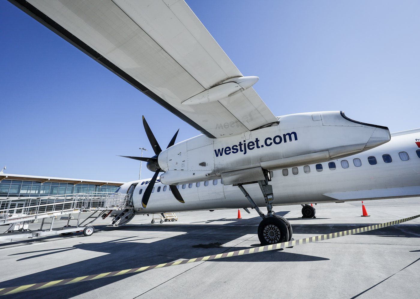 Les pilotes de WestJet Encore pourraient amorcer une grève dans les prochains jours