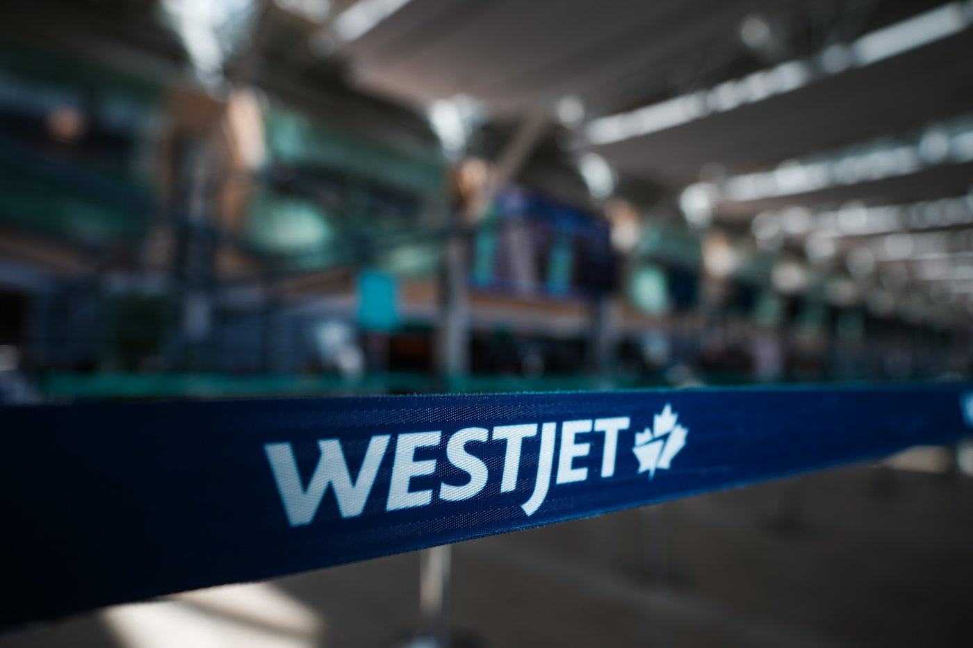 WestJet annule au moins 150 vols à la suite d'une grève surprise des mécaniciens