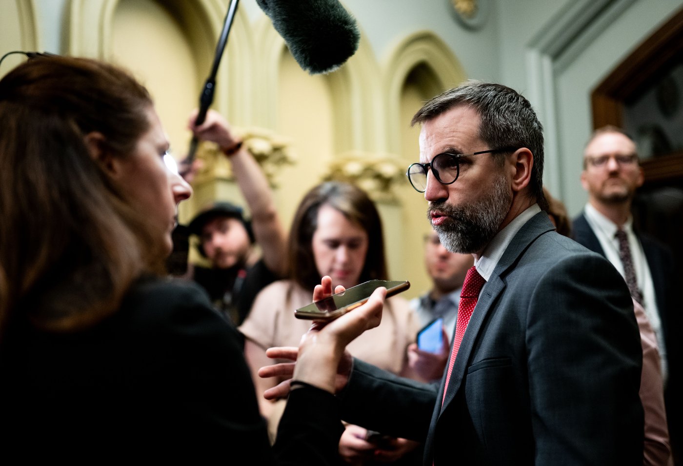 Guilbeault dépose un projet de loi sur la «responsabilisation à l'égard de la nature»